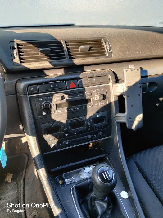 Vindem piese rezultate din dezmembrarea unui Audi A4 B6