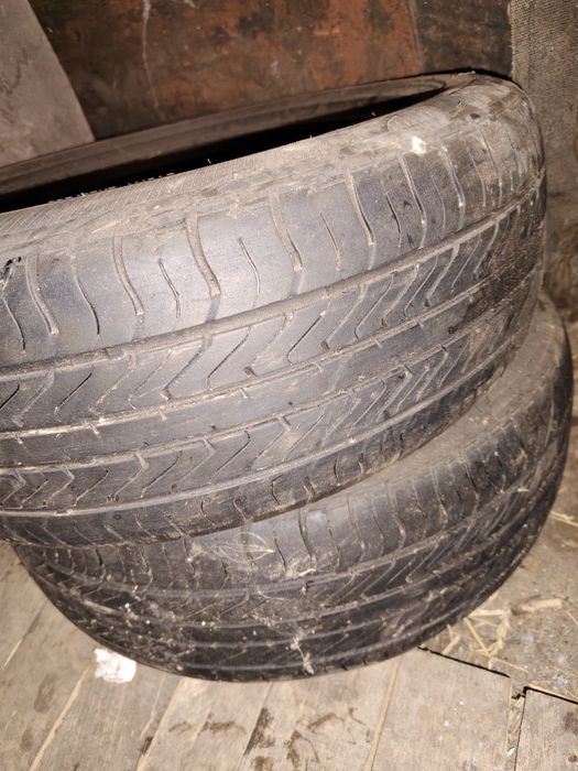Продам 2шины 205.на.60..на16 лето
