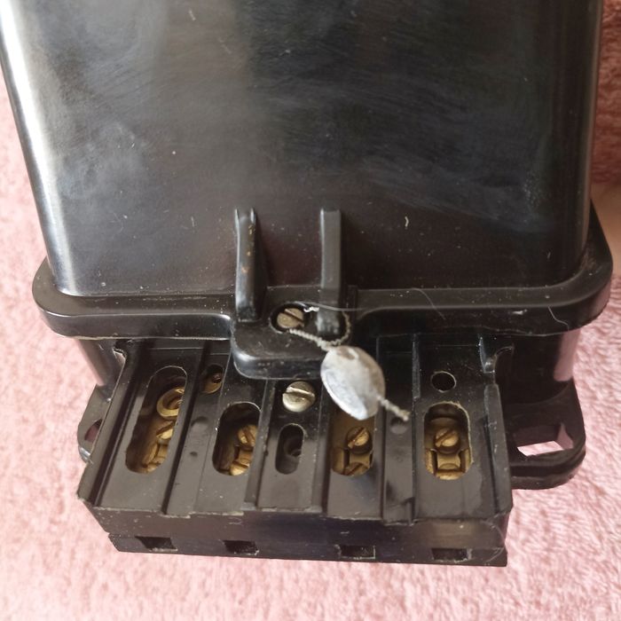 Продам электросчетчик, для дома, счетчик, электрика, СССР, коллекции.