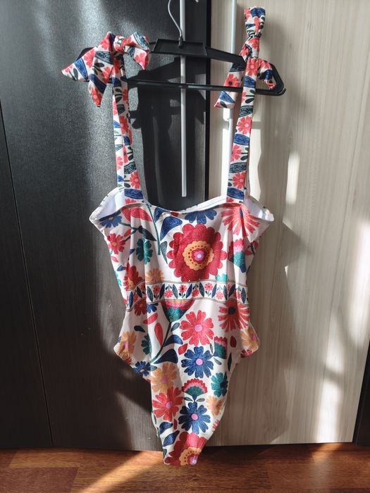 Цял бански костюм L/XL