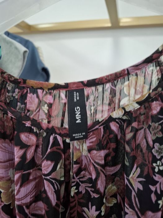 Продам платье Манго