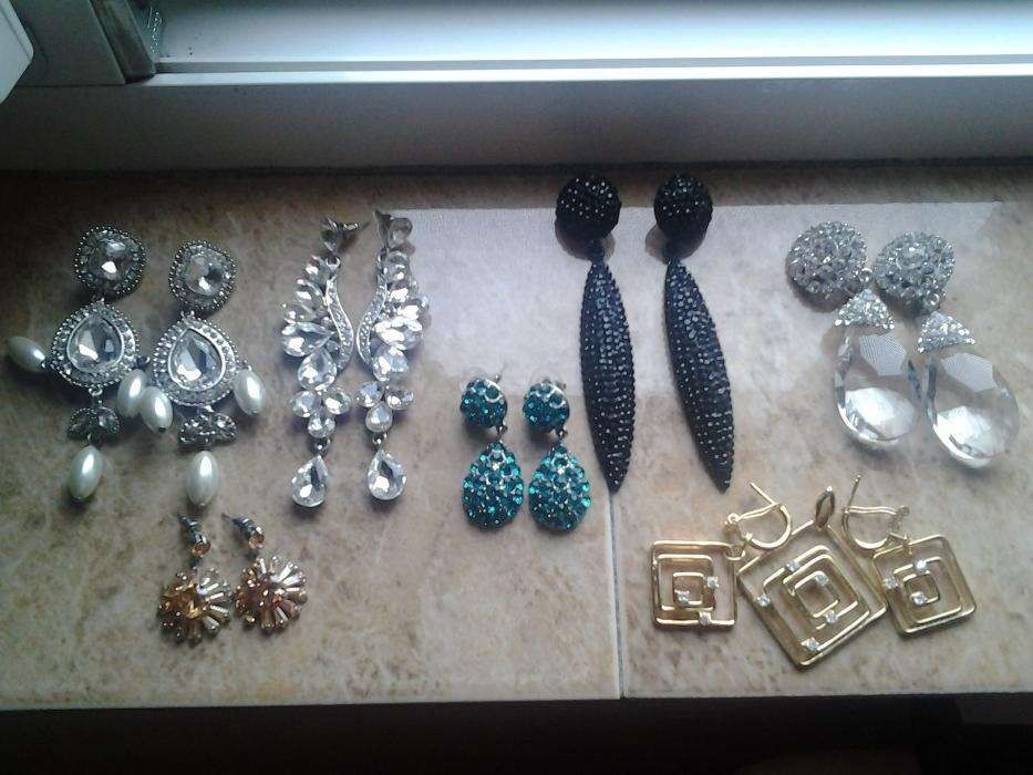 Cercei diverse modele pret 90 ron