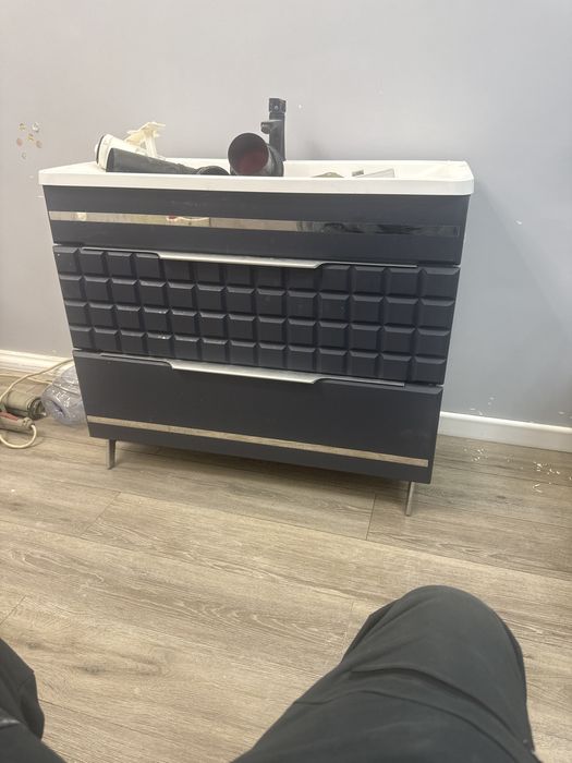 Продам раковину ширина 110