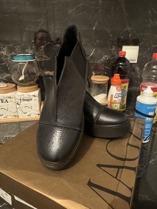 Полуботинки  кожаные новые.