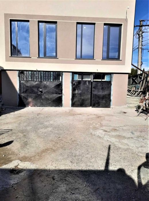 Spațiu comercial sau birouri Burdujeni demisol+parter 460 mp. 8E/mp.