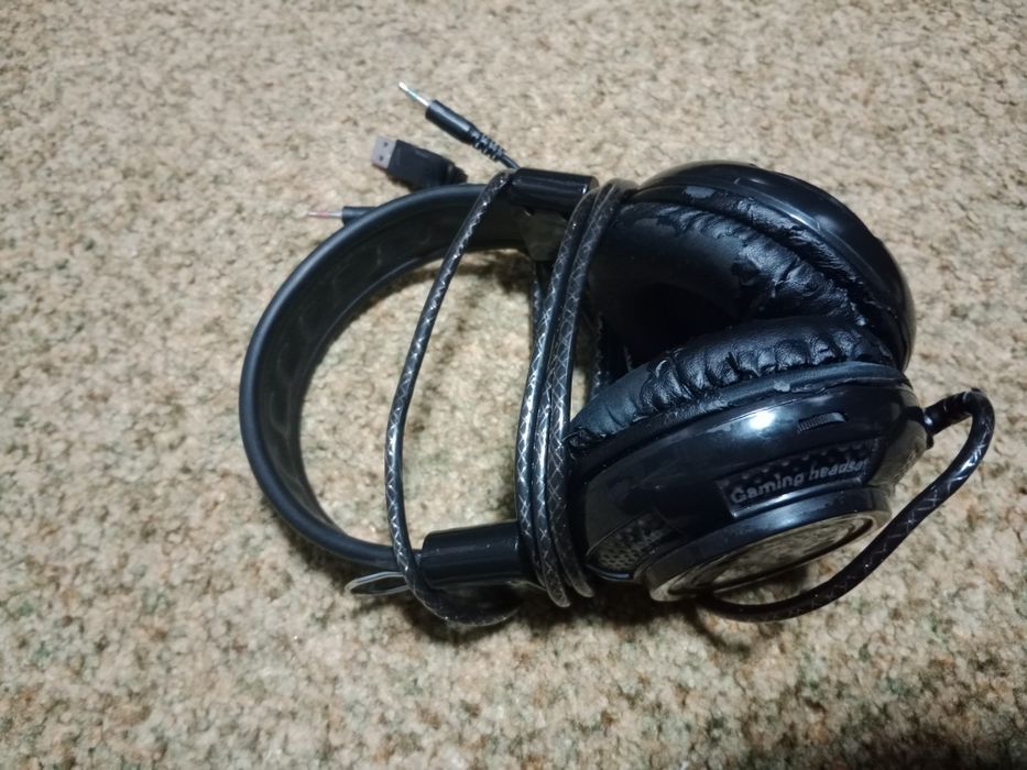 Продам Игровые Наушники