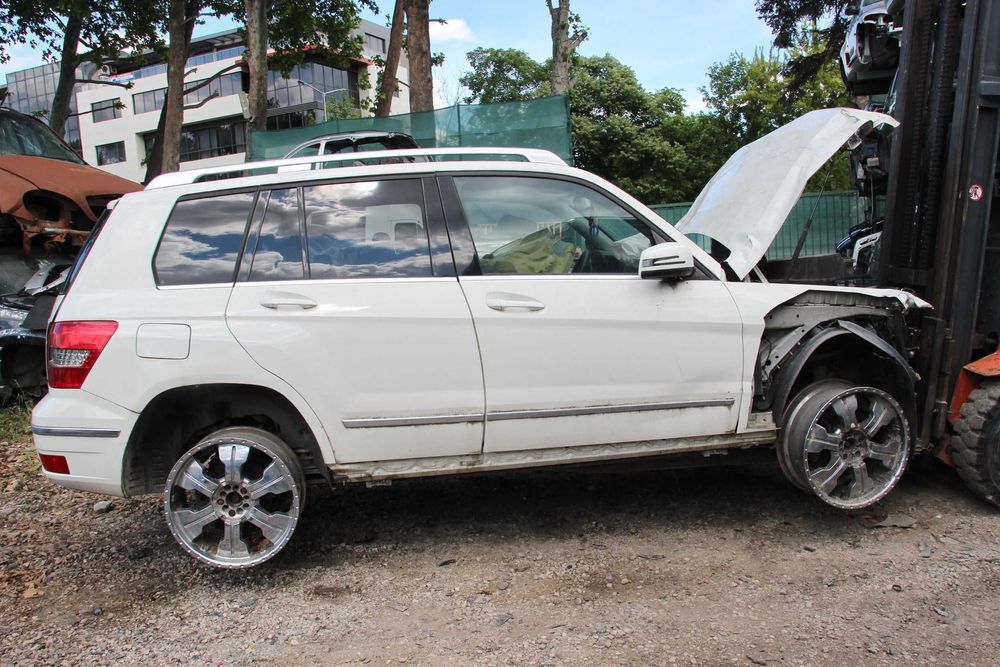 Mercedes-Benz GLK 350 бензин  Мерседес Бенц – за части
