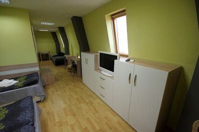 Продава се Хотел в Габрово, Център - 200 кв.м за 1250 €/кв.м - Снимка #10