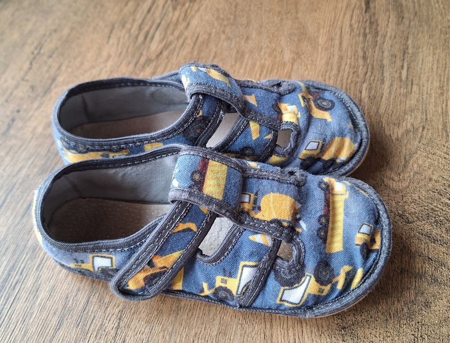 Пантофки Reweks 27-ми номер
Raweks 27- ми номер
Raweks 27- ми номер, 1