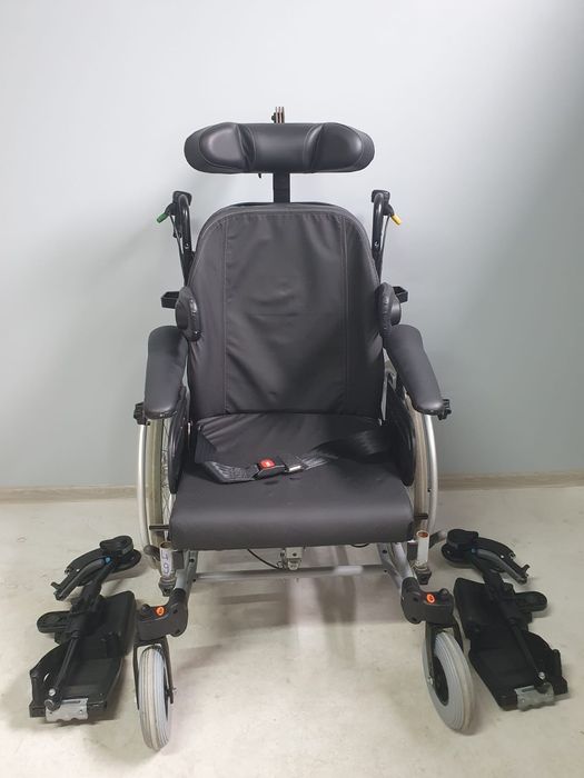 Carucior persoane cu dezabilitati