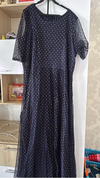 Продам платья 5000