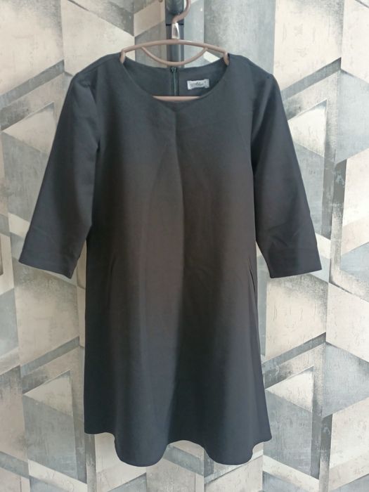 Женская одежда по 2000 теңге.