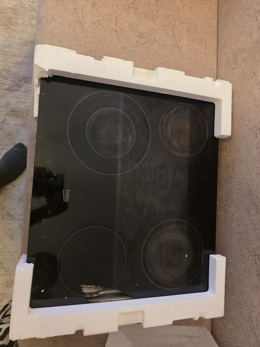Продам плиту beko