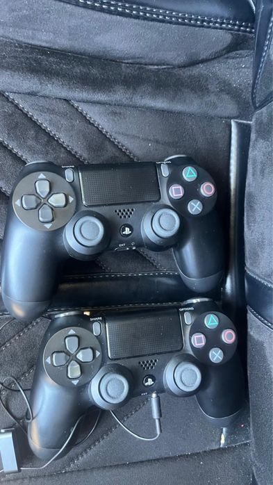 Sony playstation 4 slim 1 Tb