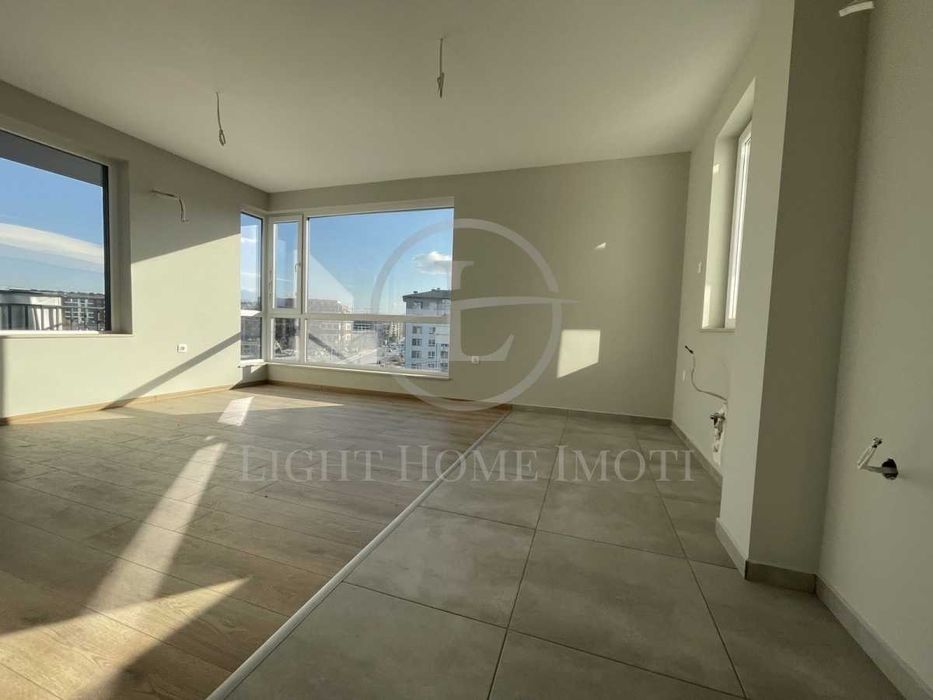 Продава се Тристаен апартамент в Пловдив, Христо Смирненски - 88 кв.м за 1599 €/кв.м - Снимка #1