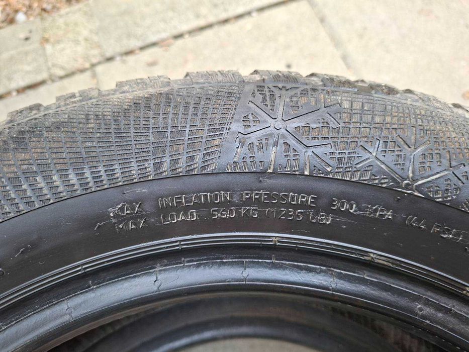 Зимна гума Continental 185/65 R15