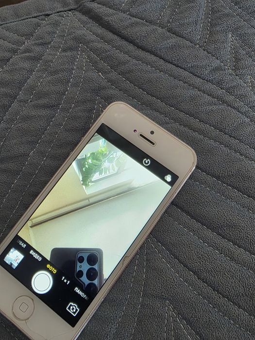 Айфон 5s обмен продам