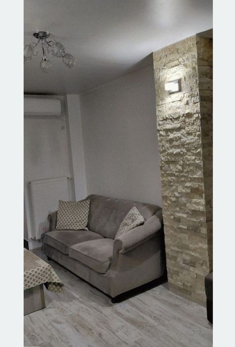 Apartament de închiriat