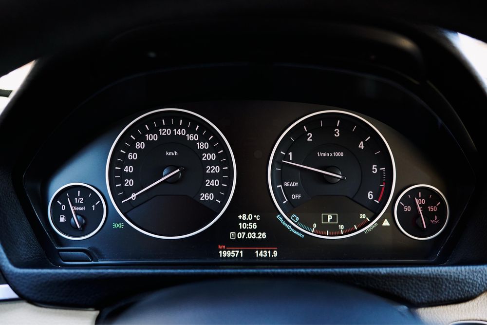 Bmw seria3 F 31 model Luxury automat