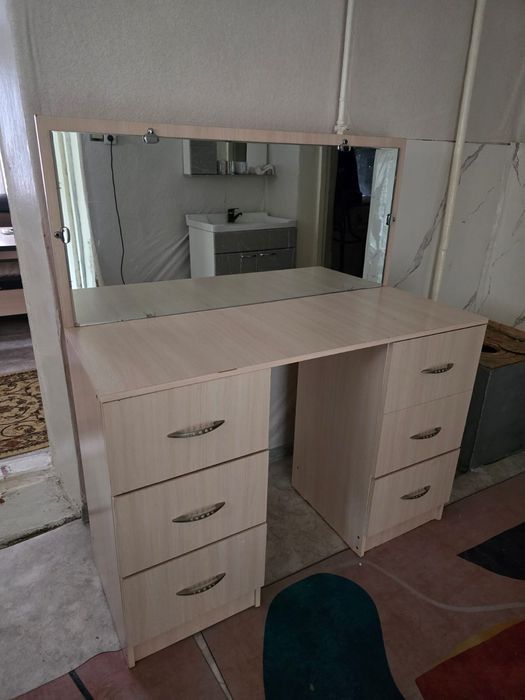 Шифонер со тремом