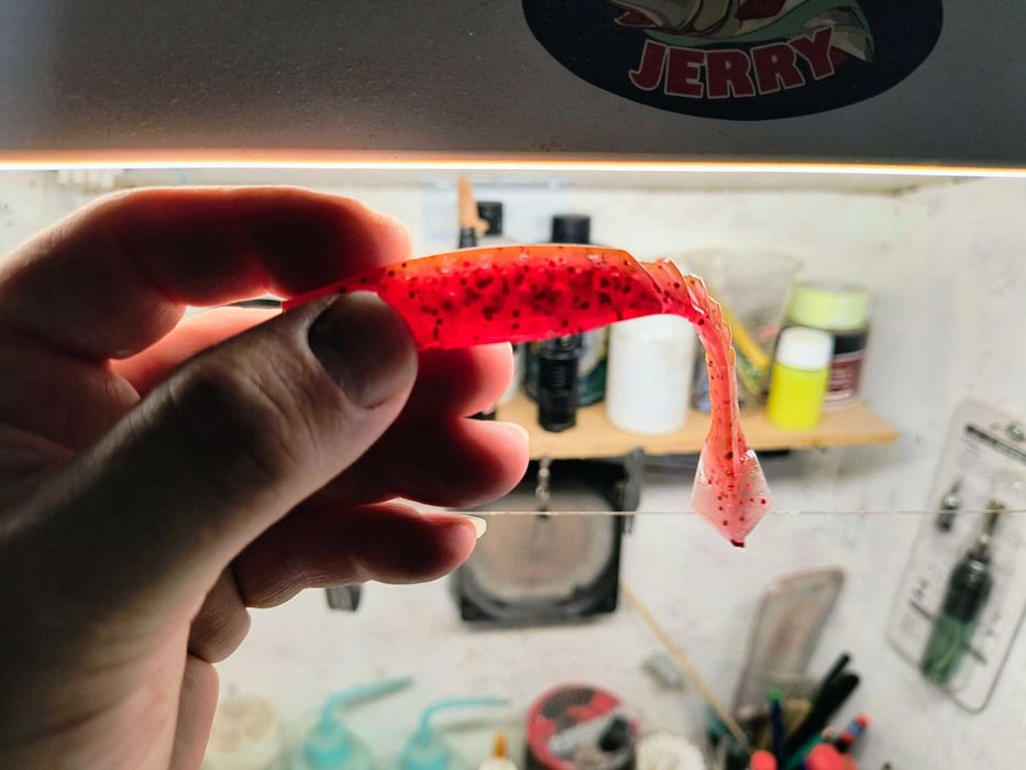 силиконова примамка funky 4 и 4.5 инча