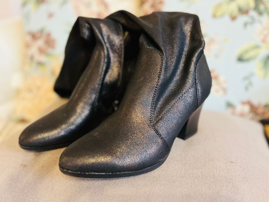 Нови зимни ботуши