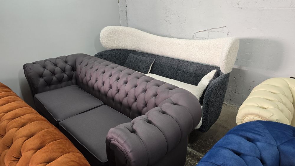 Срочная распродажа.  Продам диваны Chesterfield и BAKER.