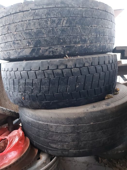 Продам шины от фуры.