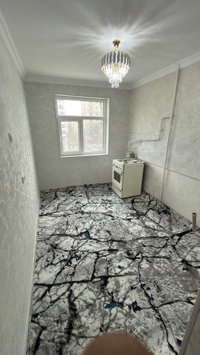 yagona bo’lgan 8 q euvopa domining 6-qavatidan 3xonalik