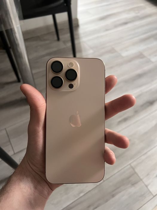 Vand iphone 16 pro max