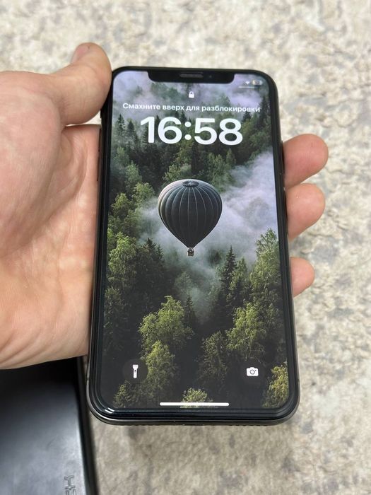 Айфон в хорошем состоянии