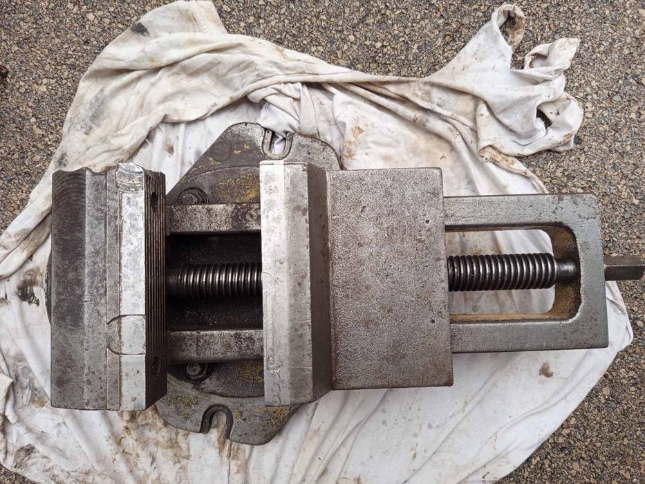 Голямо въртящо машинно менгеме 50кг.