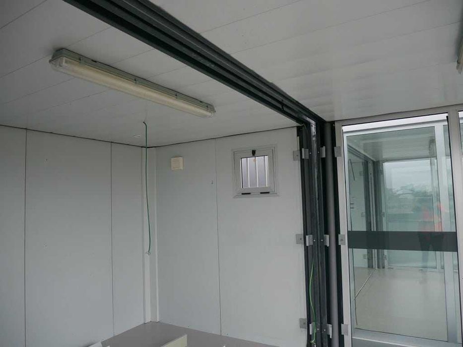 Unitate modulară utilizată 824-825