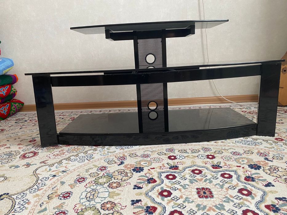 Продам подставку под телевизор