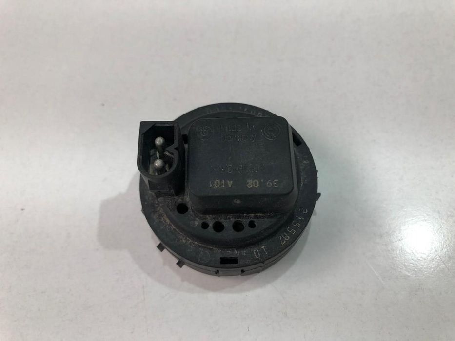 Difuzor senzori parcare 6902285 Land Rover Range Rover Vogue 3 [2002