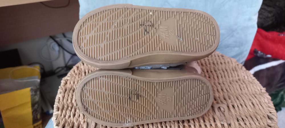 Детски боти H&M с мъхеста подплата