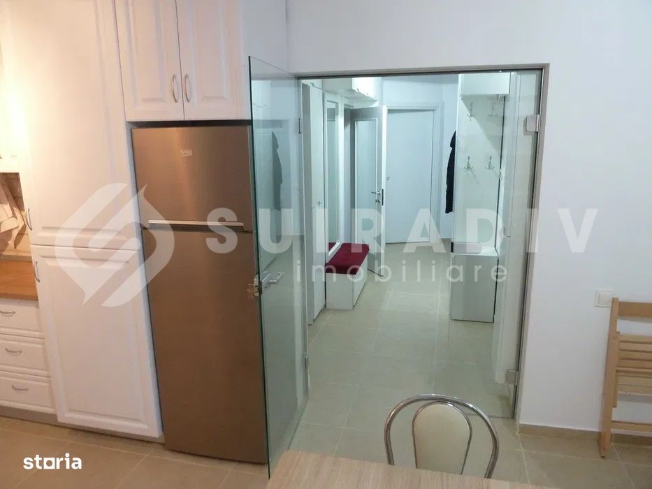 Apartament cu curte proprie, 4 camere, 2 bai, parcare- Europa