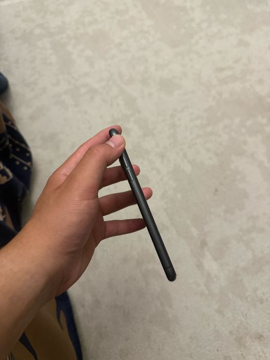 Продам Iphone 11