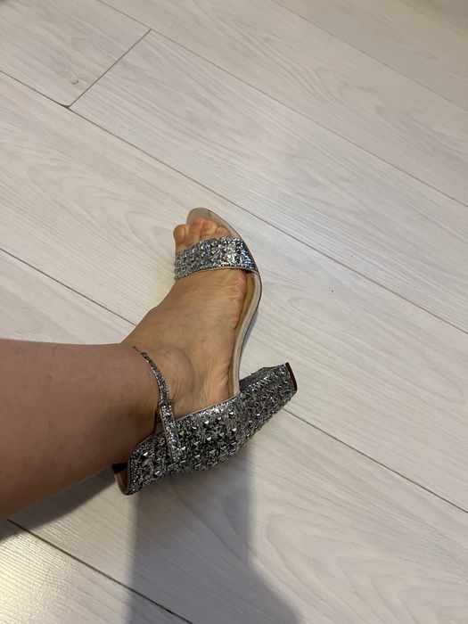 Женская обувь