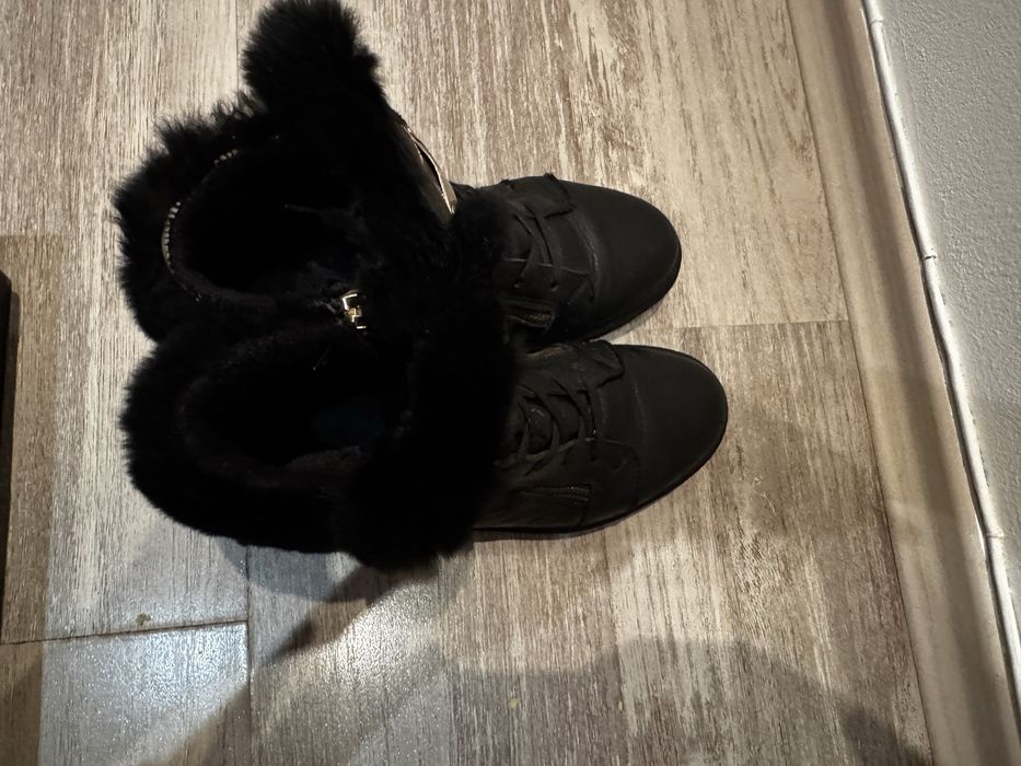 Зимни кожени боти