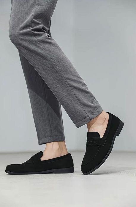 Лоферы из замши.