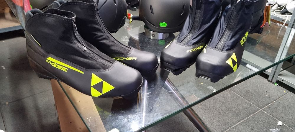 Ghete ski fond fischer rc3 clasic