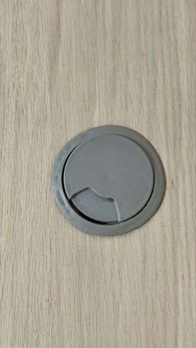 рабочий/компьютерный стол