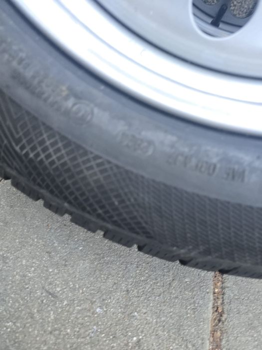 Чисто нови гуми с джанти