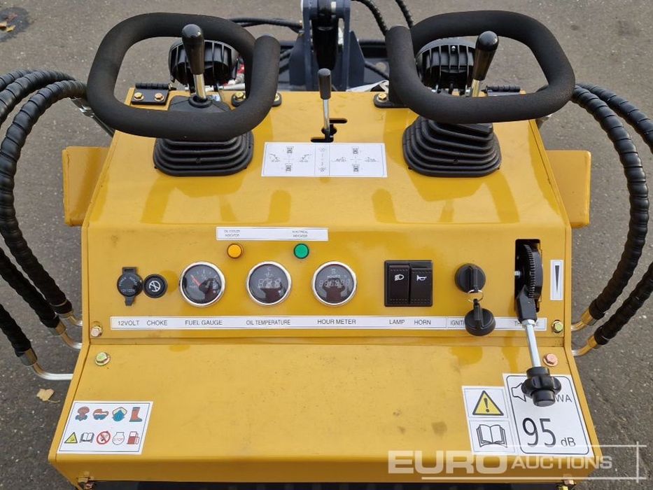 Mini incarcator compact (infront)