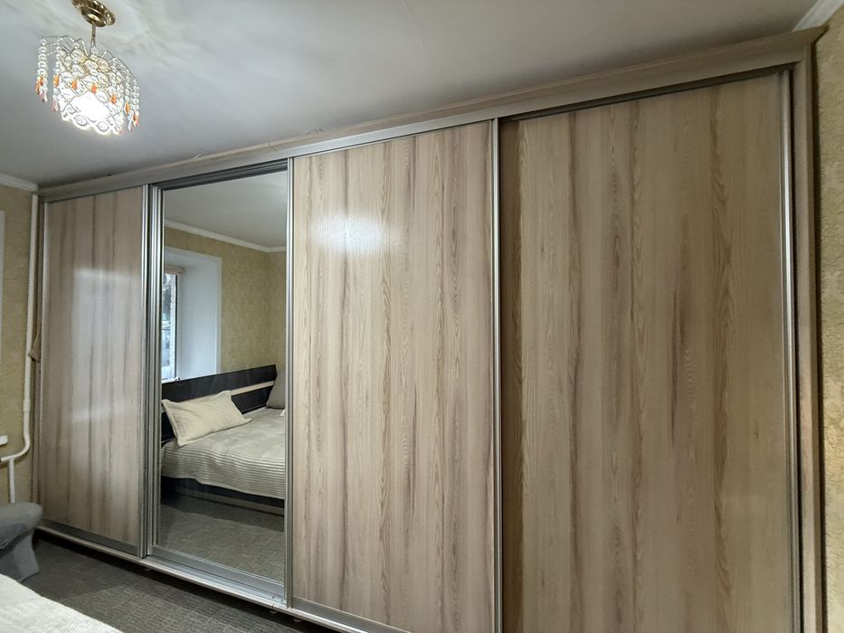 Продам шкаф купе