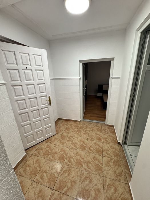 De inchiriat 2 apartamente