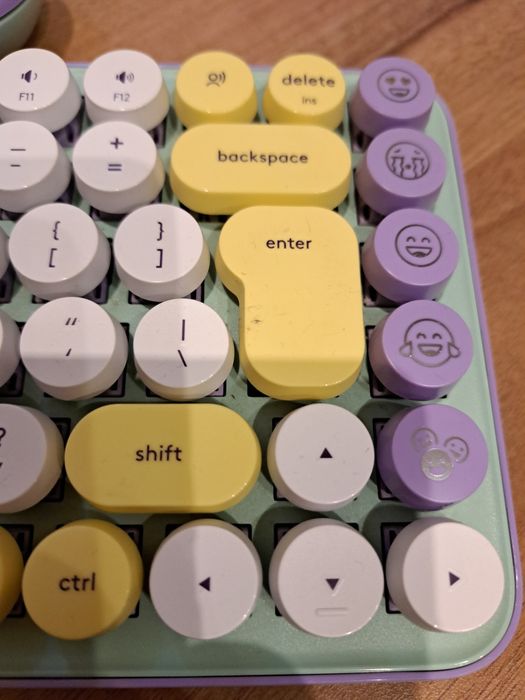 Tastatura si mouse Logiteck pop