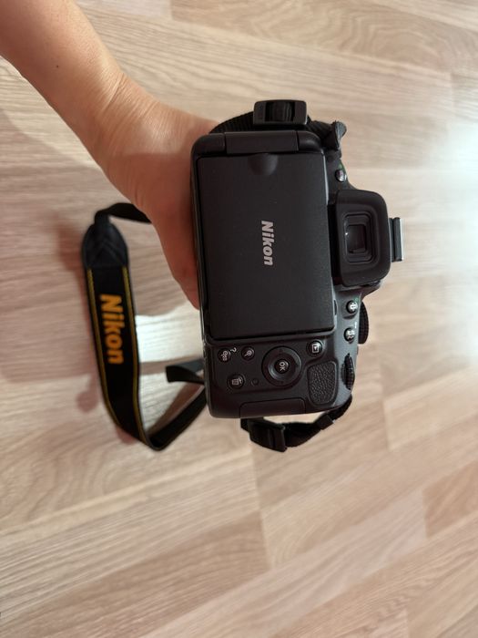 Продам фотоаппарат Nikon 5100