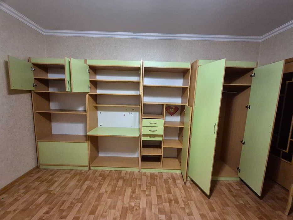 Детская стенка ,шкаф для одежды